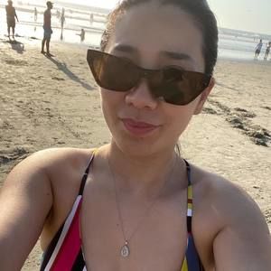 Meet your Posher, Thuy